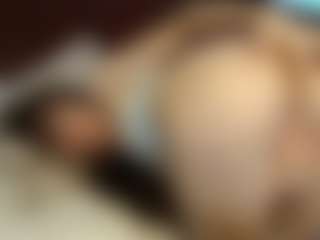 yourbaby85567's Live Sex Cam Show