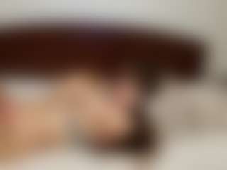yourbaby85567's Live Sex Cam Show
