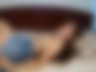 yourbaby85567's Live Sex Cam Show