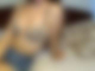 yourbaby85567's Live Sex Cam Show