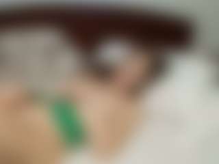yourbaby85567's Live Sex Cam Show