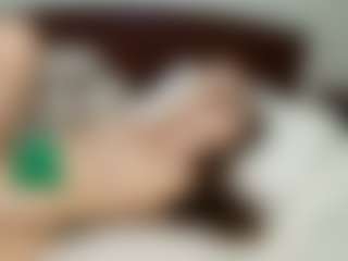 yourbaby85567's Live Sex Cam Show
