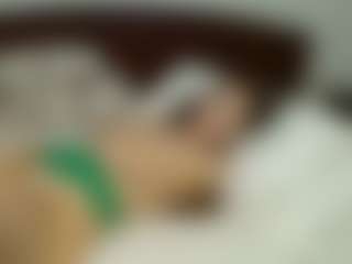 yourbaby85567's Live Sex Cam Show