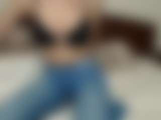 yourbaby85567's Live Sex Cam Show