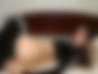 yourbaby85567's Live Sex Cam Show