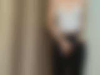 yourbaby85567's Live Sex Cam Show