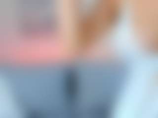 Live cam show with brennawalker - Living Room on live.xbliss.ai