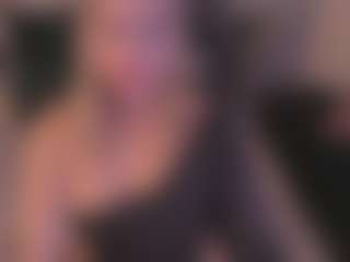 Live cam show with Kyla Morrison - Curvy on Camming Site