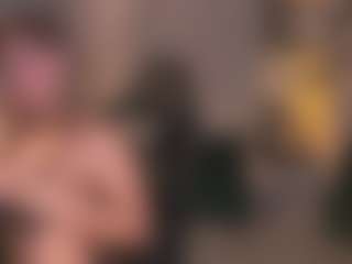 Kyla Morrison MILF webcam performer live streaming