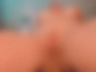 Live cam show with Kyla Morrison - Latina MILF on studioflirtlive.com | colombia