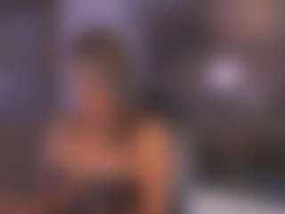 Kyla Morrison MILF webcam performer live streaming