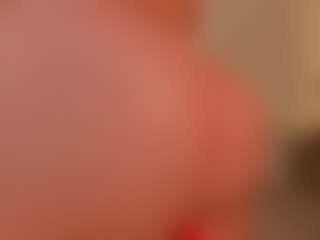 Live cam show with Kyla Morrison - Sexwebcam MILF on Mixed Magazine Live