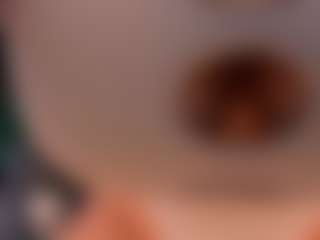 Kyla Morrison MILF webcam performer live streaming