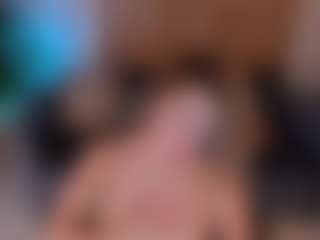 Kyla Morrison MILF webcam performer live streaming