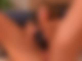 Live cam show with Kyla Morrison - Latina MILF on Streamer API | colombia