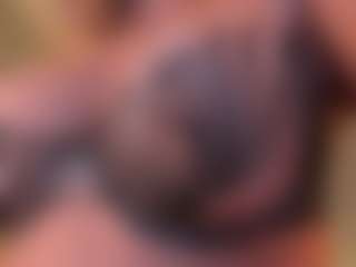 Live cam show with Kyla Morrison - Sexwebcam MILF on liverealitysex.com