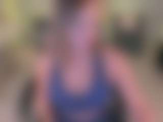 Kyla Morrison MILF webcam performer live streaming