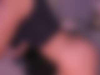 Live cam show with Kyla Morrison - Bedroom Toys on slutload