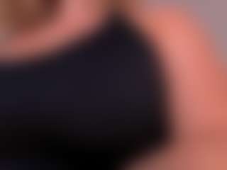 Kyla Morrison MILF webcam performer live streaming