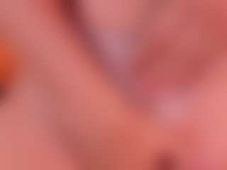 Live cam show with Kyla Morrison - Squirt MILF on Camsoda