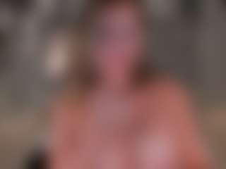 Live cam show with Kyla Morrison - Squirt MILF on PervPlay.com