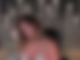 Live cam show with Kyla Morrison - Tease MILF on SmokeAndPoke