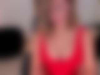 Kyla Morrison MILF webcam performer live streaming