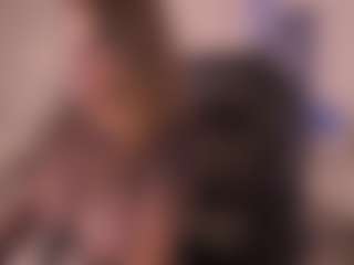 Live cam show with Kyla Morrison - BBW MILF on Milfs Live
