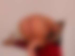 Live cam show with Kyla Morrison - Tease MILF on camwithhim.com