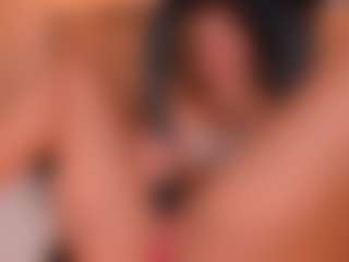 Live cam show with Kyla Morrison - Toys on AdultVida.com