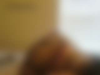 Live cam show with beautylovess - Interactivetoy on Gym Cam Girls