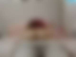 Live cam show with beautylovess - Interactivetoy on 1on1-livenow
