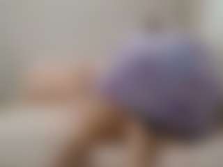 Live cam show with beautylovess - Interactivetoy on Camsoda Late Night