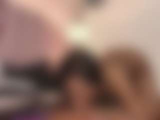 hallybans MILF webcam performer live streaming