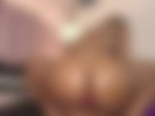 Live cam show with hallybans - Black on Big Tits