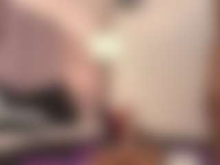 hallybans's Live Sex Cam Show