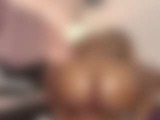 hallybans's Live Sex Cam Show