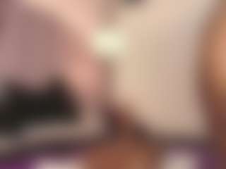 hallybans's Live Sex Cam Show