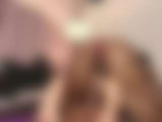 Live cam show with hallybans - Blowjob on Sweet Sext