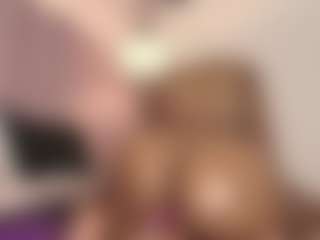 Live cam show with hallybans - Toys on Instabang