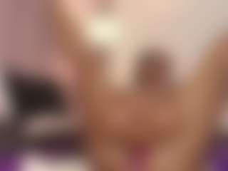 Live cam show with hallybans - Ebony on Fit Hotties | colombia
