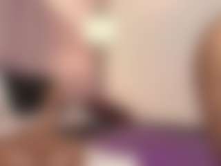 Live cam show with hallybans - MILF on boobsie.com