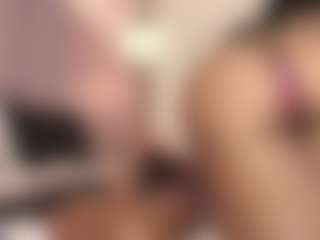 Live cam show with hallybans - MILF on livesexfox.com