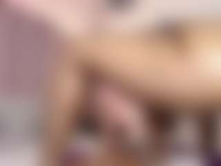 hallybans's Live Sex Cam Show