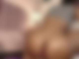 hallybans's Live Sex Cam Show