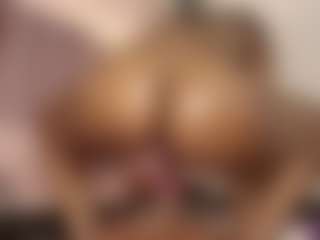 hallybans's Live Sex Cam Show
