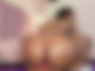 hallybans's Live Sex Cam Show