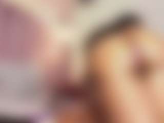hallybans's Live Sex Cam Show