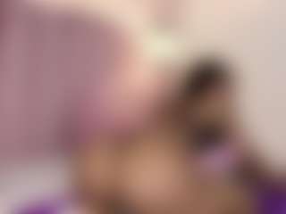 hallybans MILF webcam performer live streaming