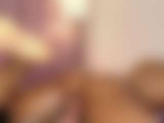 Live cam show with hallybans - Ebony MILF on TeamSkeetLive